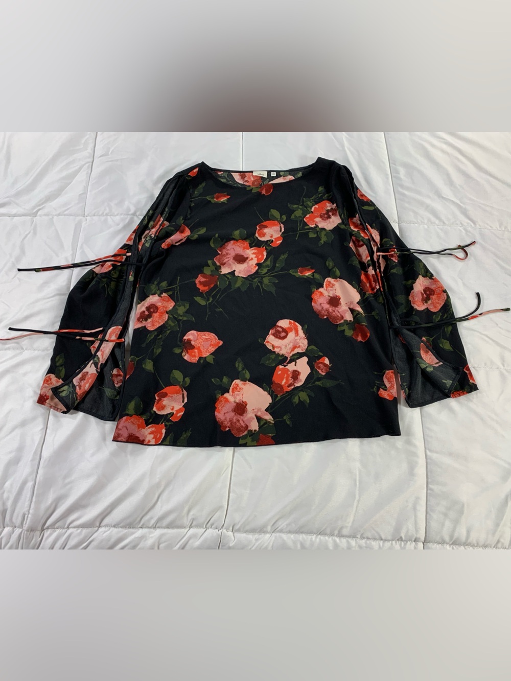 Pre loved WILFRED top womens size L